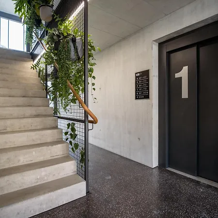 Aparthotel B20 - Serviced Ag