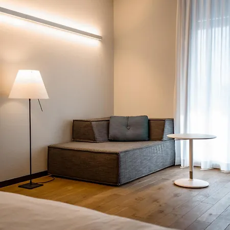 B20 - Serviced Ag Aparthotel