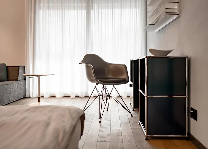 B20 - Serviced Ag Bern