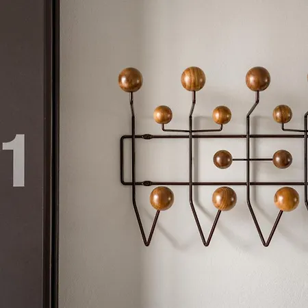 B20 - Serviced Ag * 베른